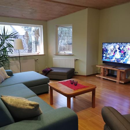 ויליאנדי Kaare Guesthouse מראה חיצוני תמונה