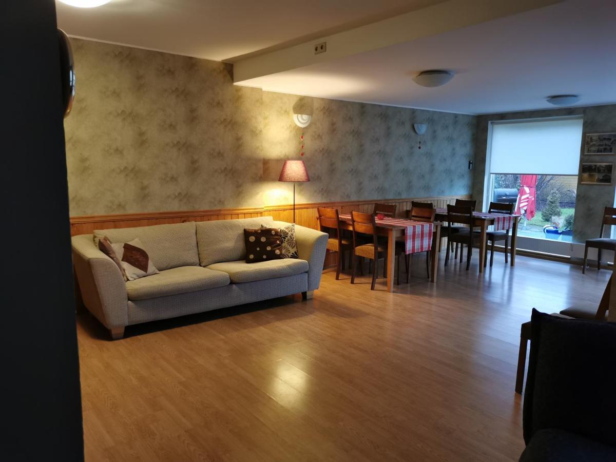 ויליאנדי Kaare Guesthouse מראה חיצוני תמונה