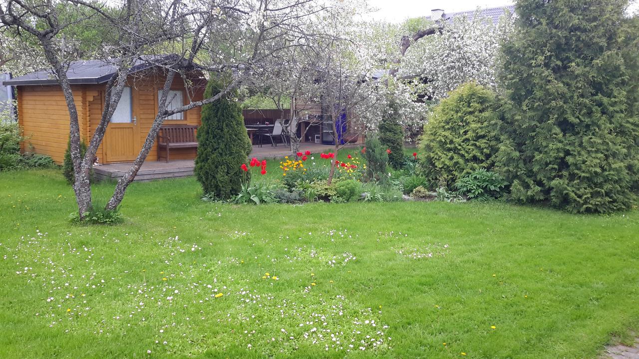 ויליאנדי Kaare Guesthouse מראה חיצוני תמונה